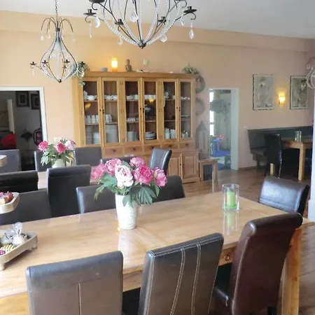 Holiday home In Auerbach With Wifi *